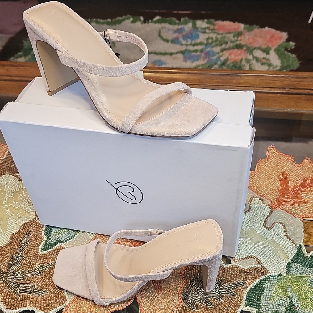 Chic Beige Women's Heels